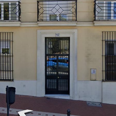 Sherryflat Alcazar - Parking Jerez de la Frontera Bagian luar foto