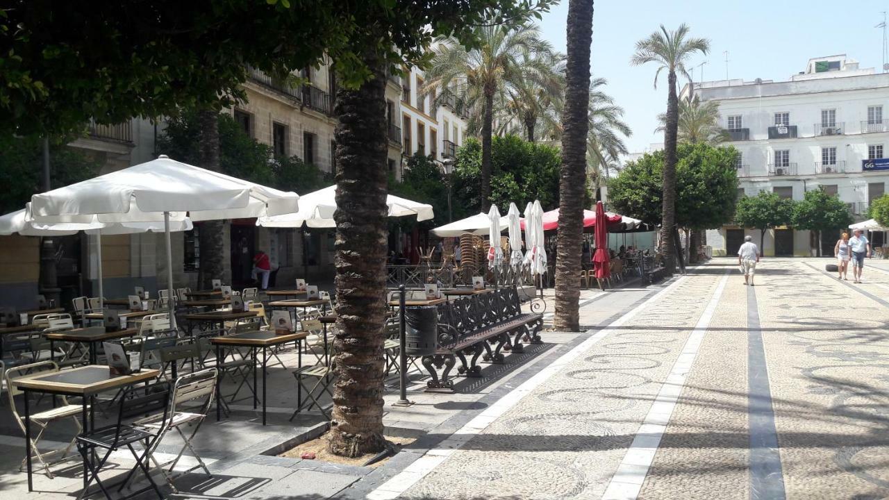 Sherryflat Alcazar - Parking Jerez de la Frontera Bagian luar foto