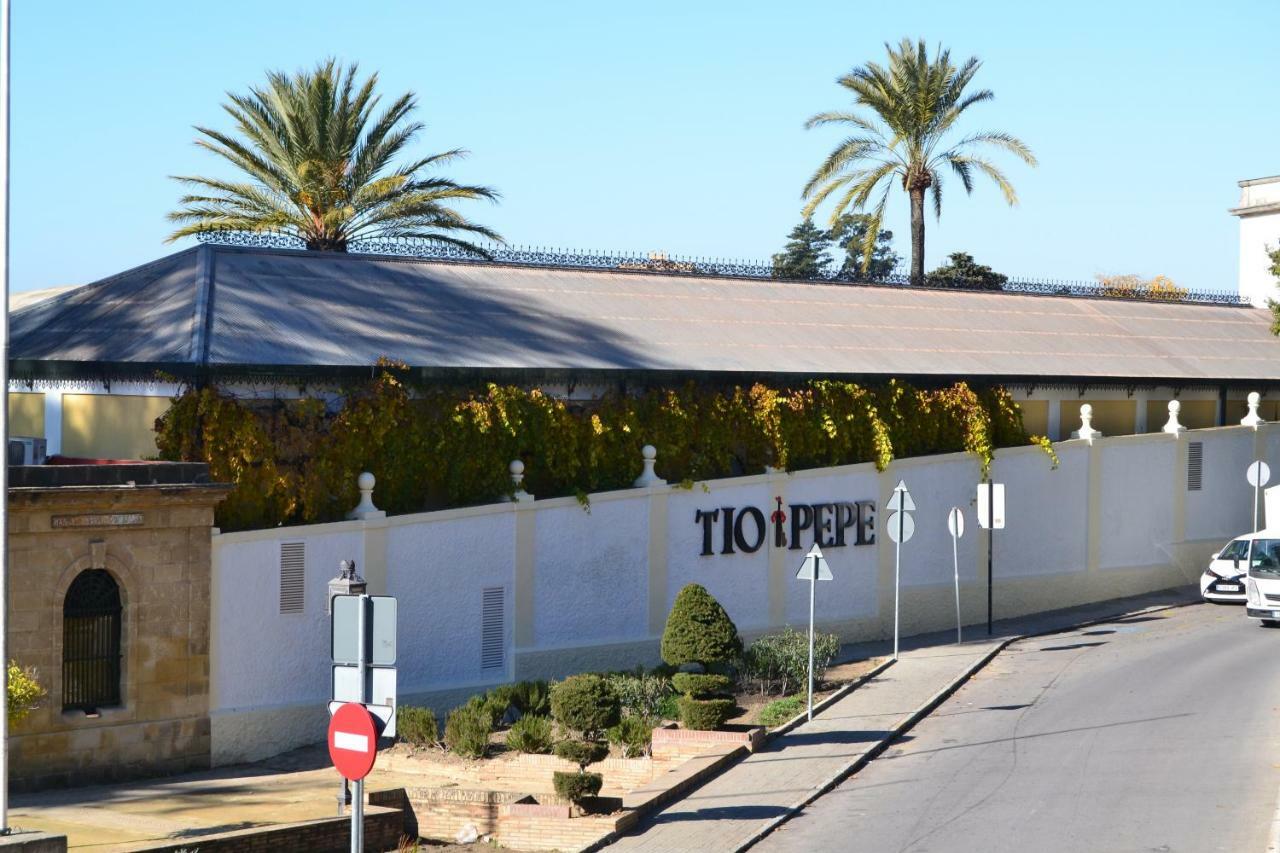 Sherryflat Alcazar - Parking Jerez de la Frontera Bagian luar foto